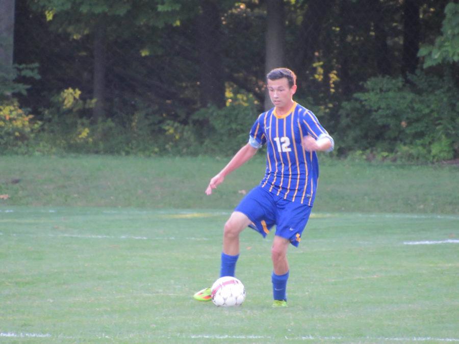 Boys Varsity Soccer Starts with Five Wins