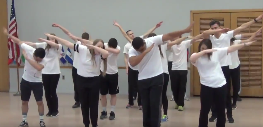Spanish+Students+Perform+Dance+Routine