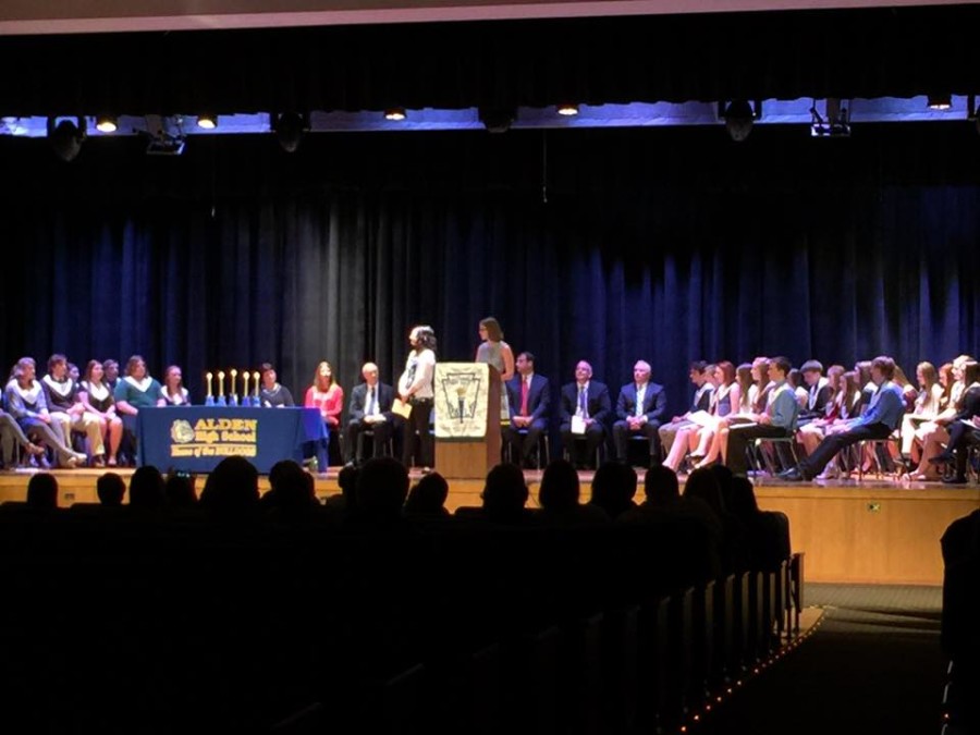 National Honor Society Inducts 18 New Members